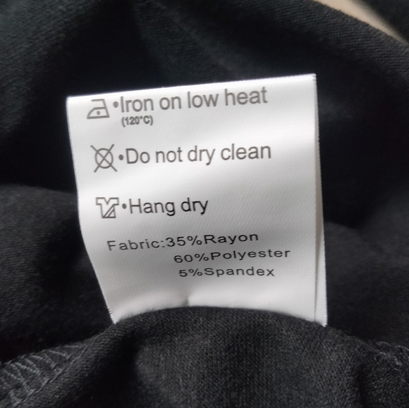 Sophisticated Noir Sleeveless Top with Silver Buckles Sz Small - Picture 6 of 8